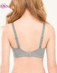 TRIPLE WIRELESS เสื้อชั้นใน 4/5 cup ไร้โครง เต้าโมลบาง (DB45905) ราคาปกติ 1,250.-