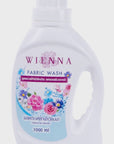 FABRIC WASH ผลิตภัณฑ์ซักผ้า สูตรลดรอยยับ ช่วยให้ผ้ารีดเรียบง่าย (DC11102)